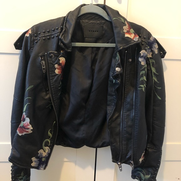 Leather jacket with flower detail - Picture 2 of 2